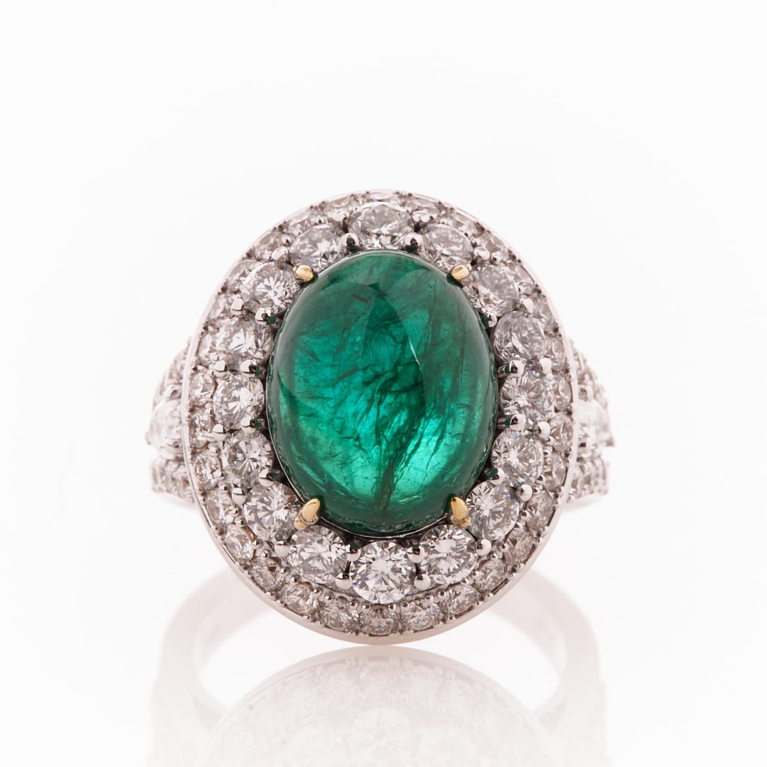 Cabochon Ring with Beautiful Emerald (1 of 1)