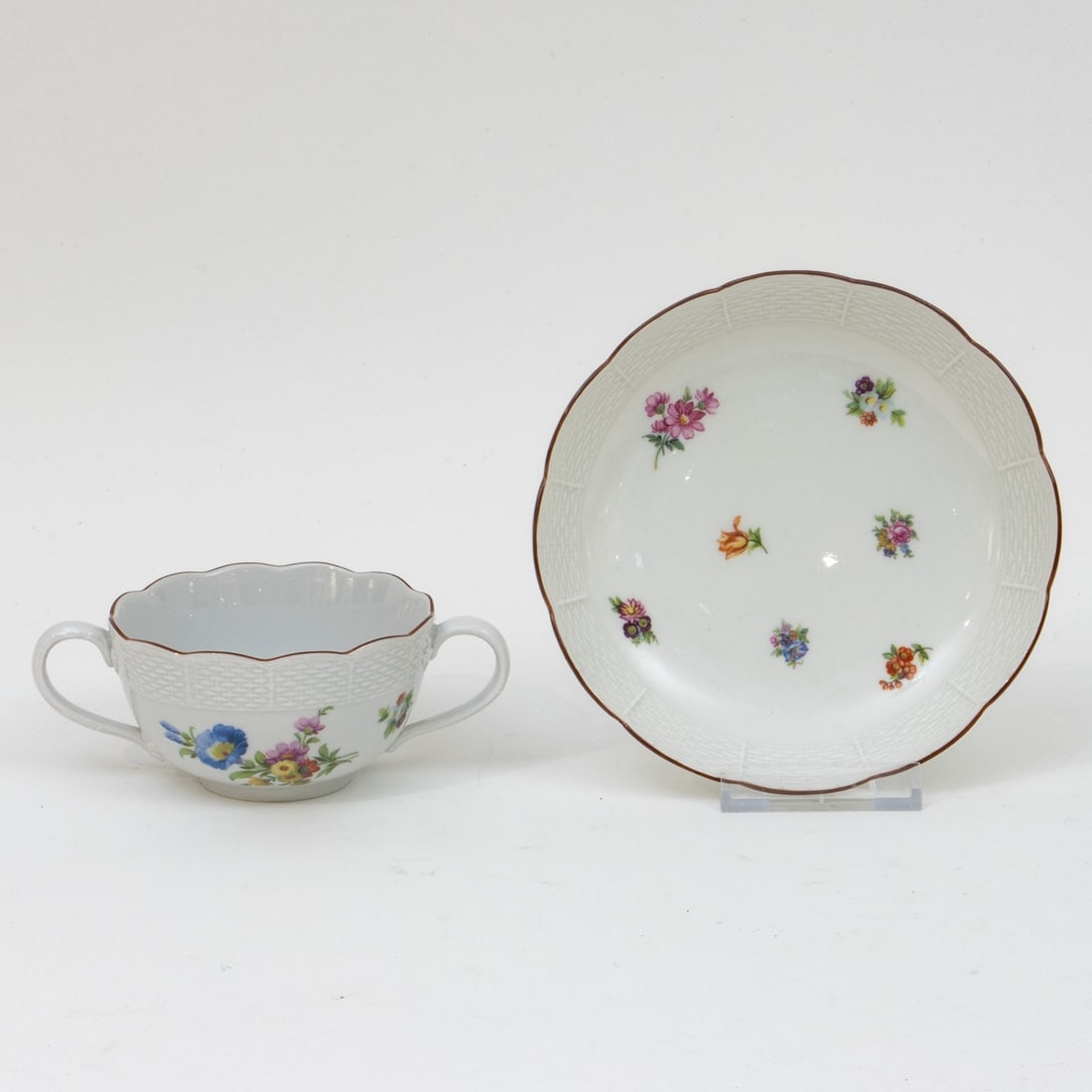 Soup cup and saucer - Floral transfer print decoration Altozier, Staatliche Porzellan Manufaktur, (1 of 1)