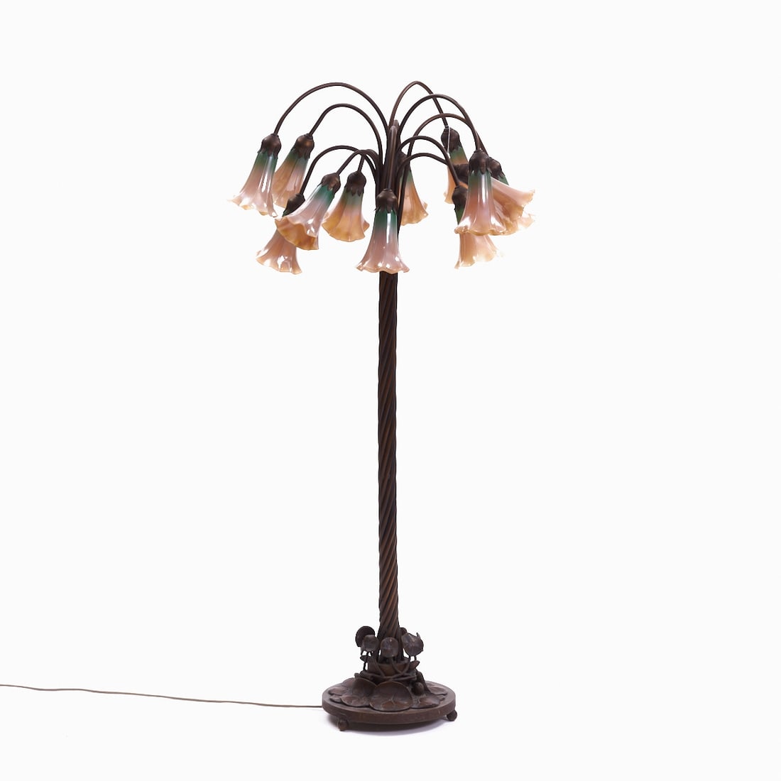 Floor lamp 'Lily' in the style of Tiffany - Replica. Late 20th century. (1 of 1)