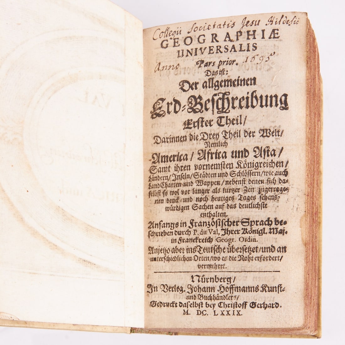 Pierre du Val: Pierre du Val - "Geographiae Universalis... The General Description of the Earth" - Nuremberg, Christoff Gerhard 1679. First part. Pigskin. Triple red speckled edge. Binding slightly worn an