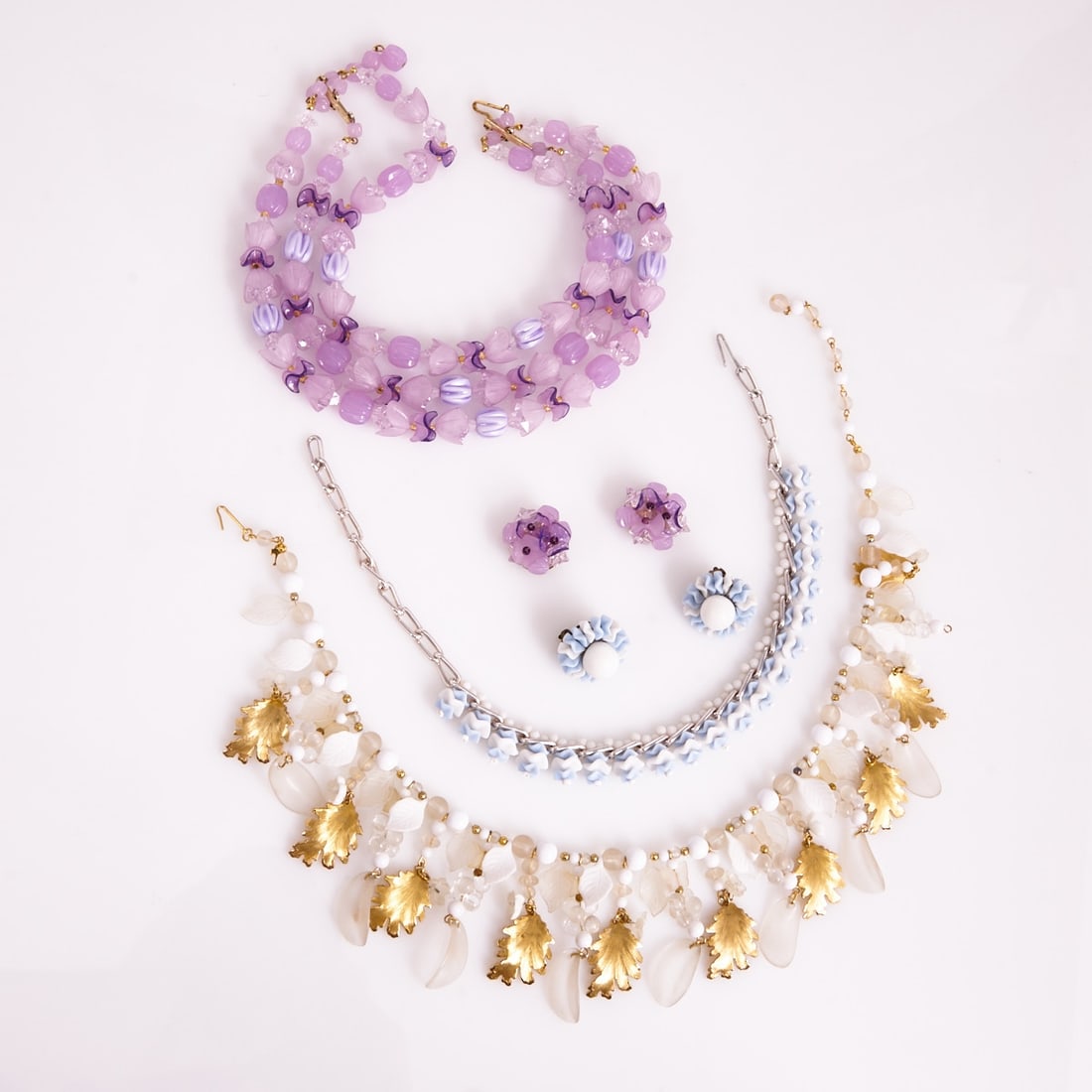 W. Germany - Three pearl necklaces with two matching clip-on earrings (5 pieces) (1 of 1)