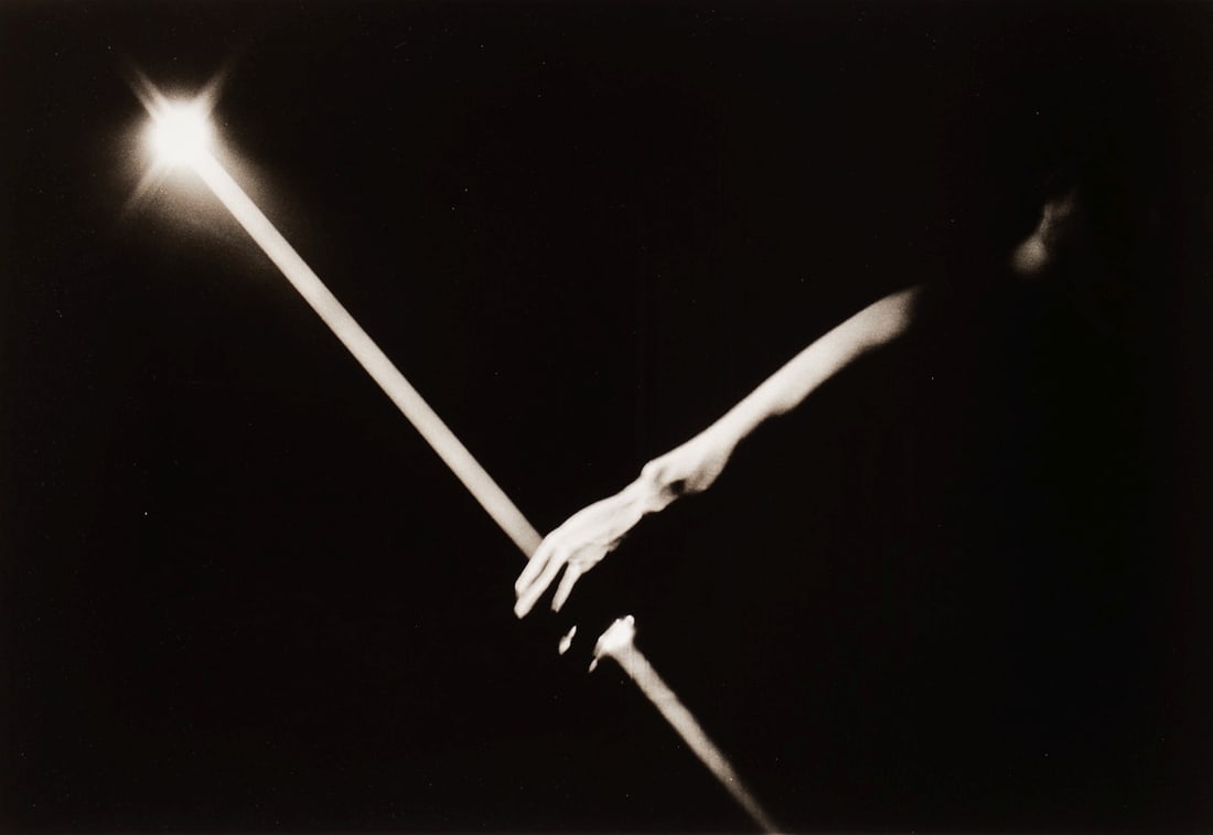 Thomas Bachler: Thomas Bachler 1961 Detmold - Untitled - (1984) Silver gelatin print/paper. e/3. 50.6 x 60.8 cm (sheet size), 55.8 x 70.9 cm (size with mat). Signed, numbered and dated in pencil verso: Thomas