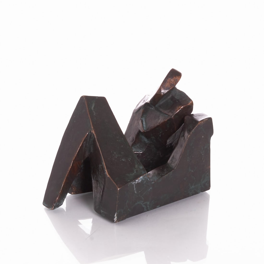 Brockmeier: Heinrich Brockmeier 1938 Berlin - lives and works in Recklinghausen and Spain - Untitled - Bronze. Brown and green patinated. 11/20. 8.5 and 9.5 cm. Monogrammed on the side: Hei Bro.