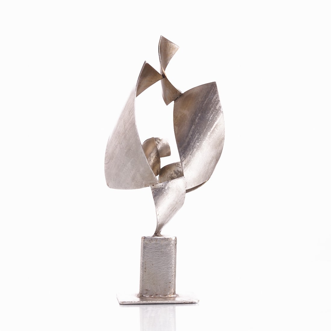 Willi Br??ll: Willi Brüll 1922 Viersen - 2019 Meerbusch-Osterath -"Vortex"- Steel. H. 32 cm. Monogrammed WB on the plinth. The artwork was the first prize of the Association of Palatinate Art Lovers