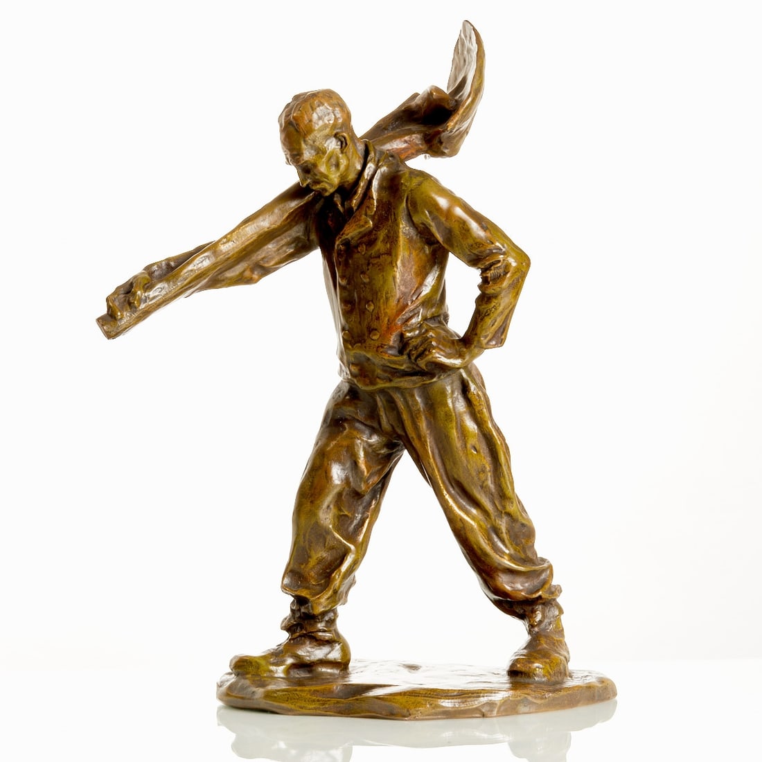 Jos?© Cardona: José Cardona 1878 Barcelona - 1923 Moia - Worker - Bronze. Greenish-brown patina. H. 54 cm. Signed on the plate: Cardona. Foundry mark: Bronze Garantie Paris. Rubbed.