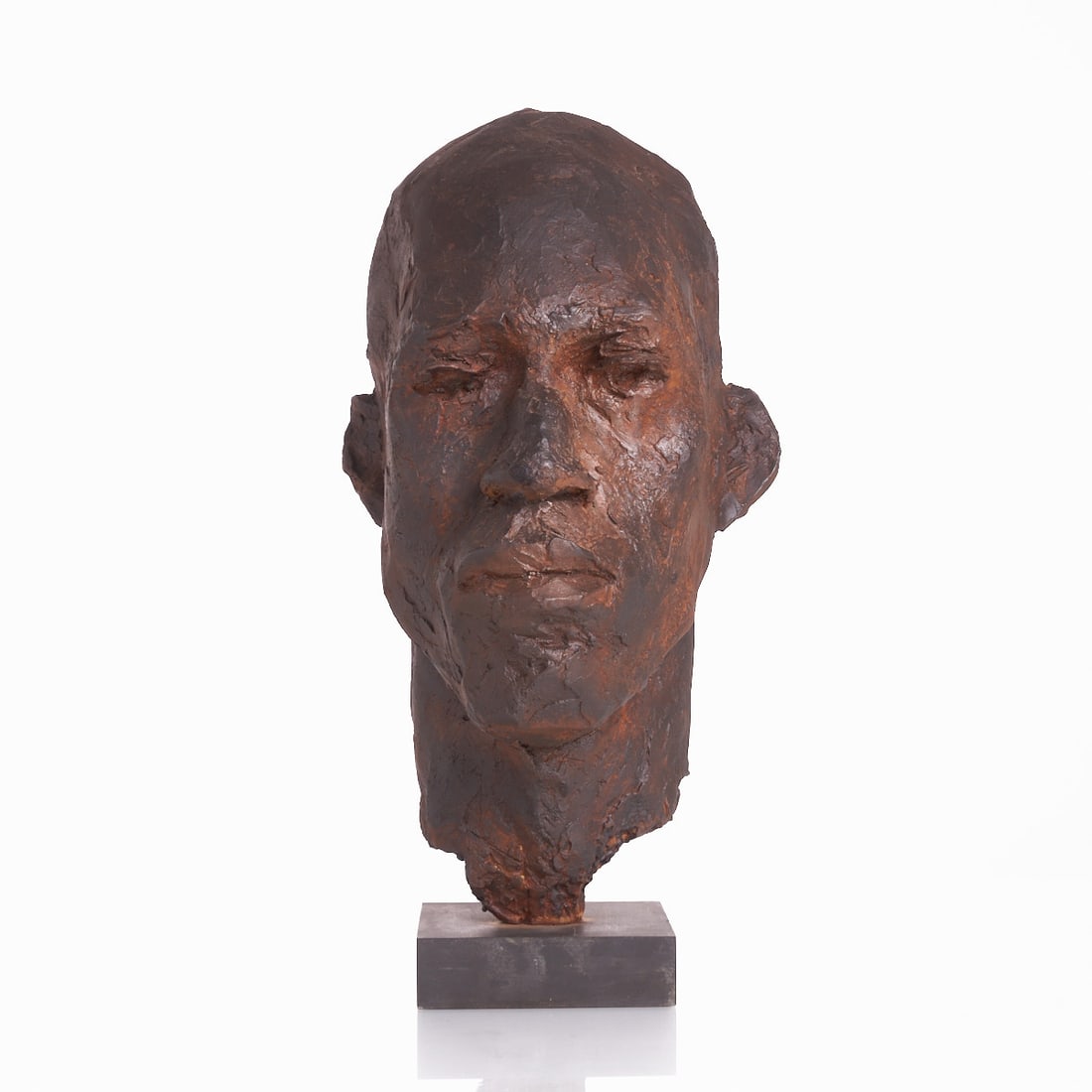 Karlheinz Oswald: Karlheinz Oswald 1958 Worms - lives and works in Zurich - Portrait Donald Samuels - (1995) Bronze. Metal. Brown patinated. 4/5. H. w./wo. base 36/39 cm. Signed and dated on the reverse: OSWALD (19)95.