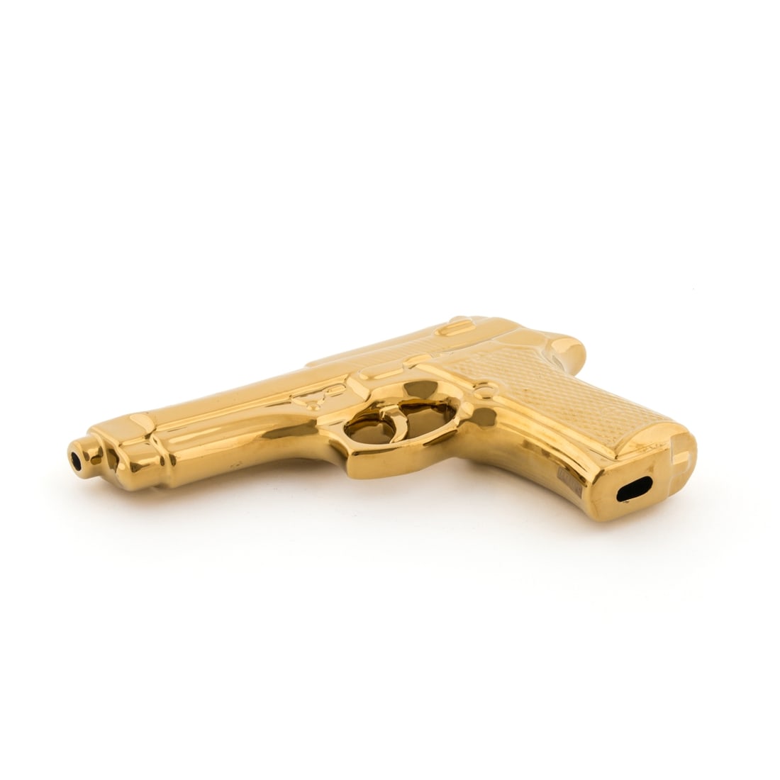 Memorabilia Gold My Gun - Alessandro Zambelli, Seletti: Memorabilia Gold My Gun - Alessandro Zambelli Seletti, Cicognara. Porcelain, gold decor. 22 x 14 cm. H. 3.5 cm. Designed by Alessandro Zambelli. The object series "Memorabilia" is based on a