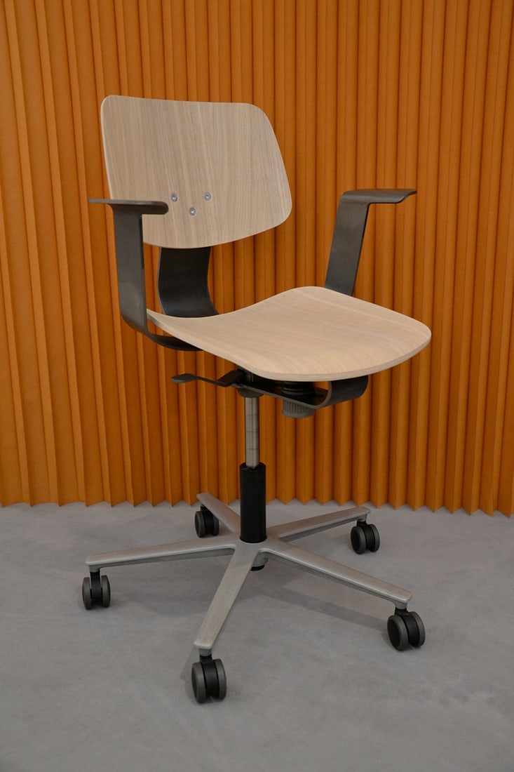 Swivel chair WiChair, Wilkhahn, Bad M??nder (1 of 2)