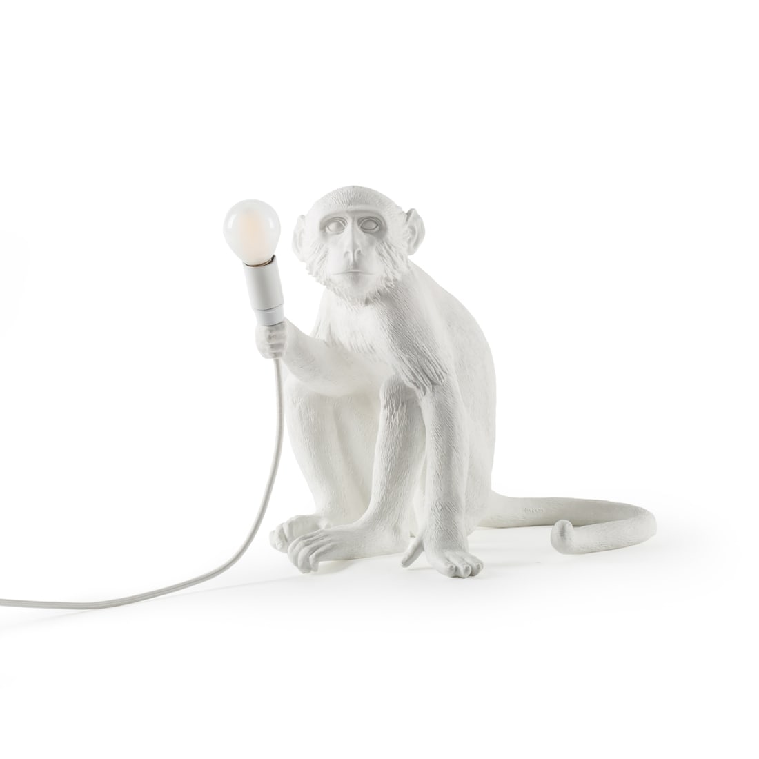 Table Lamp The Monkey Sitting - Marcantonio Malerba, Seletti: Table Lamp The Monkey Sitting - Marcantonio Malerba Seletti, Cicognara. Resin. Electrified (function not guaranteed). 34 x 30 cm. H. 32 cm. Designed by Marcantonio Malerba (born 1976). The lamps from 