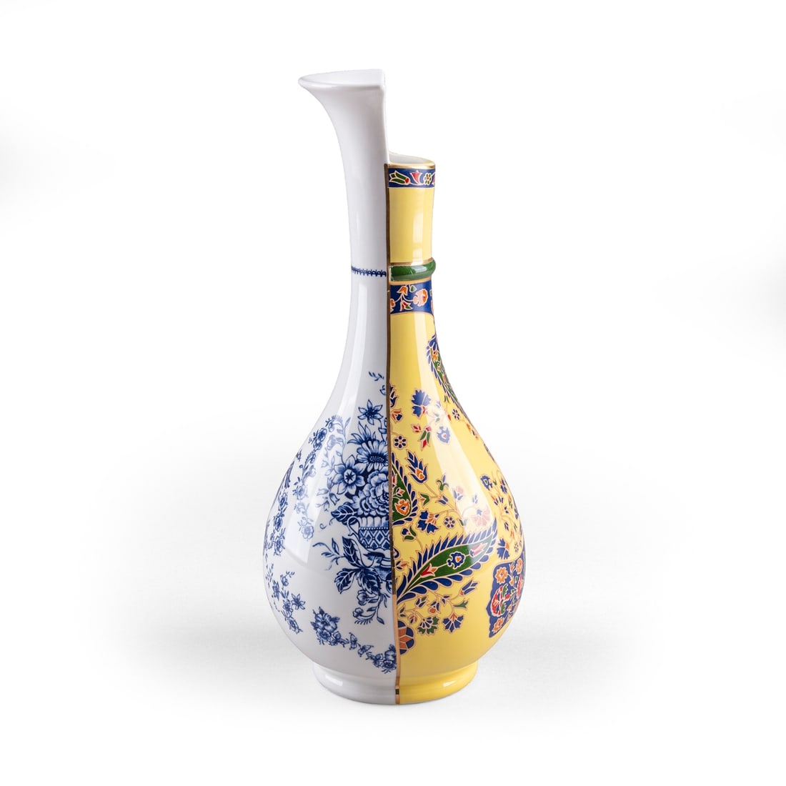 Vase Hybrid Chunar - CTRL-ZAK Art & Design Studio, Seletti: Vase Hybrid Chunar - CTRL-ZAK Art & Design Studio Seletti, Cicognara. Porcelain, white, glazed. Polychrome decorated. H. 36.5 cm, D. 16 cm. The CTRL-ZAK Art & Design Studio consists of a multi