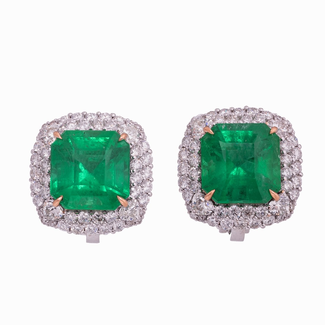 Pair of Emerald and Diamond Earrings: Pair of Emerald and Diamond Earrings 750/- white gold and yellow gold, stamped. Total weight: 11.3 g. 2 emeralds (Brazil) approx. 4.91 ct and approx. 4.40 ct, insignificant. Various brilliant cut