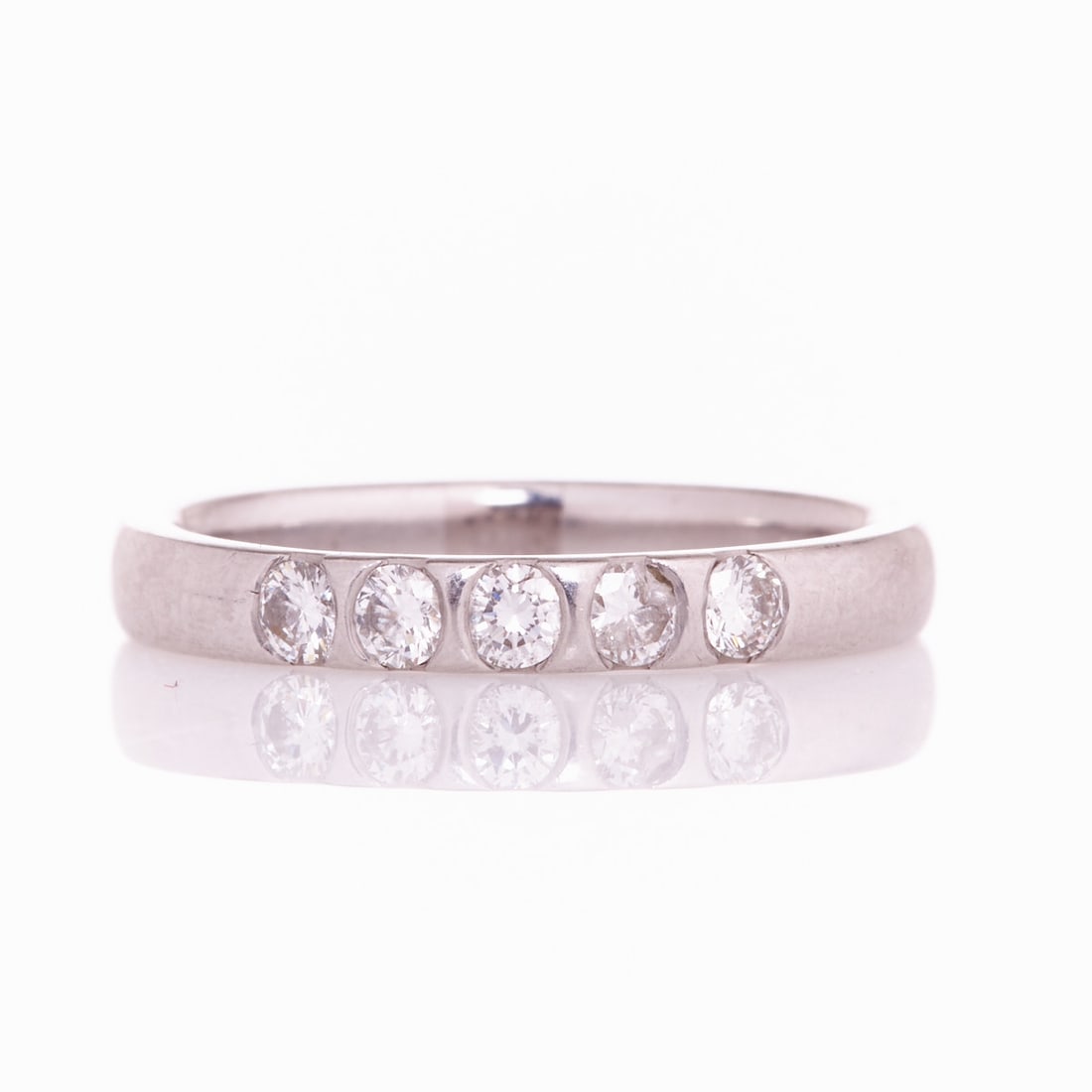 Brilliant-Cut Diamond Ring in Platinum (1 of 1)