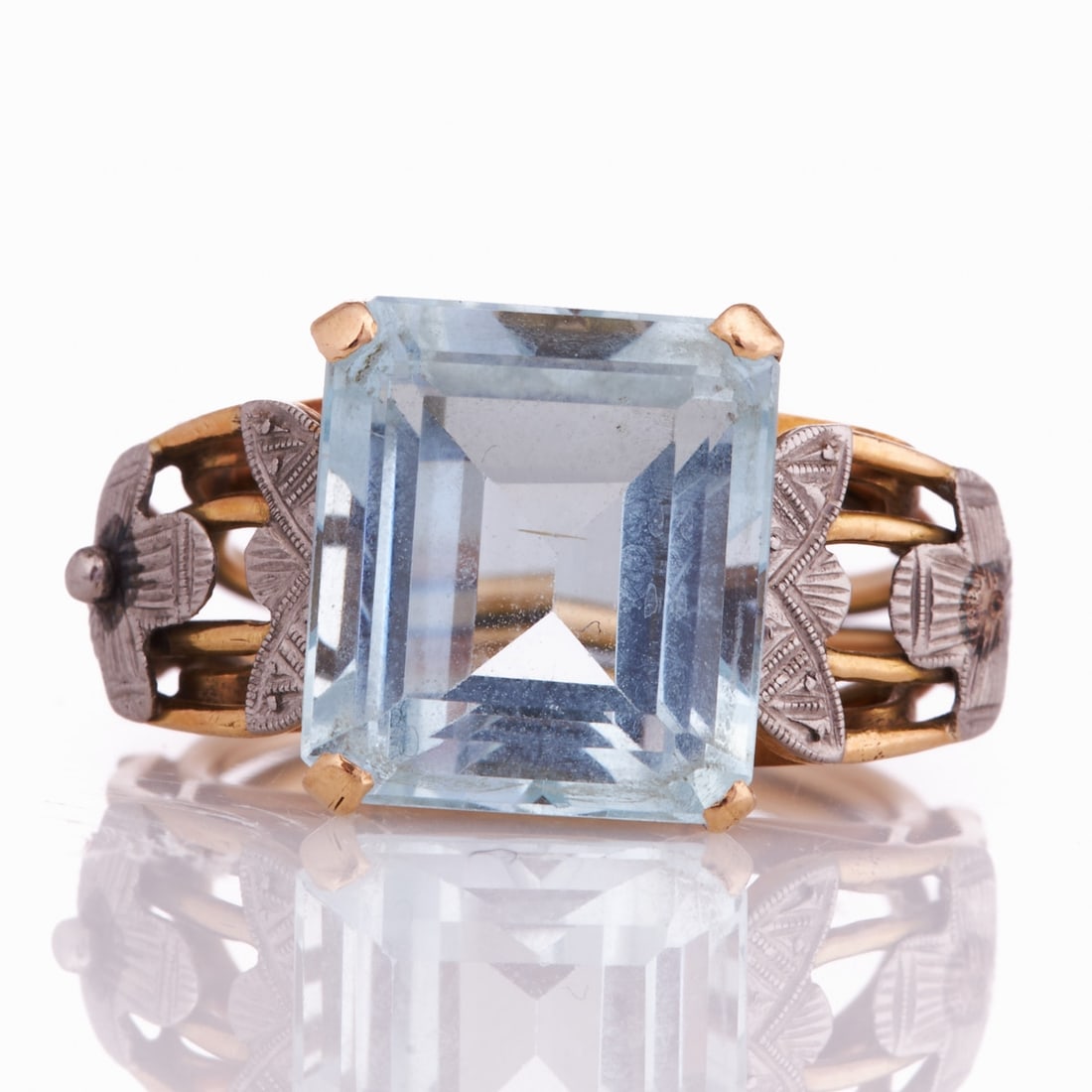Aquamarine Ring in Rectangular Shape with Flowers on the Ring Shank (1 of 1)