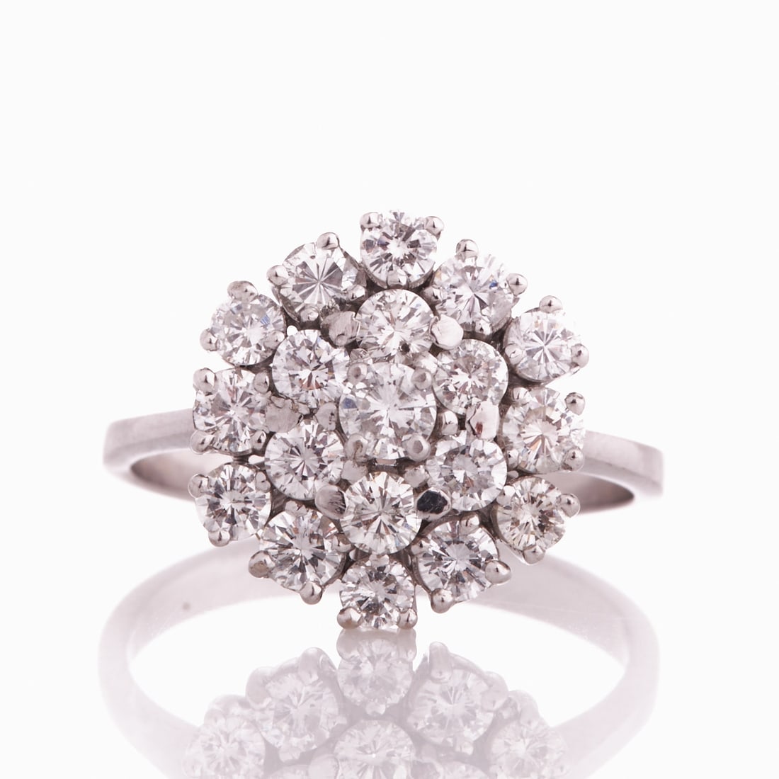 Flower-shaped Brilliant Ring (1 of 1)