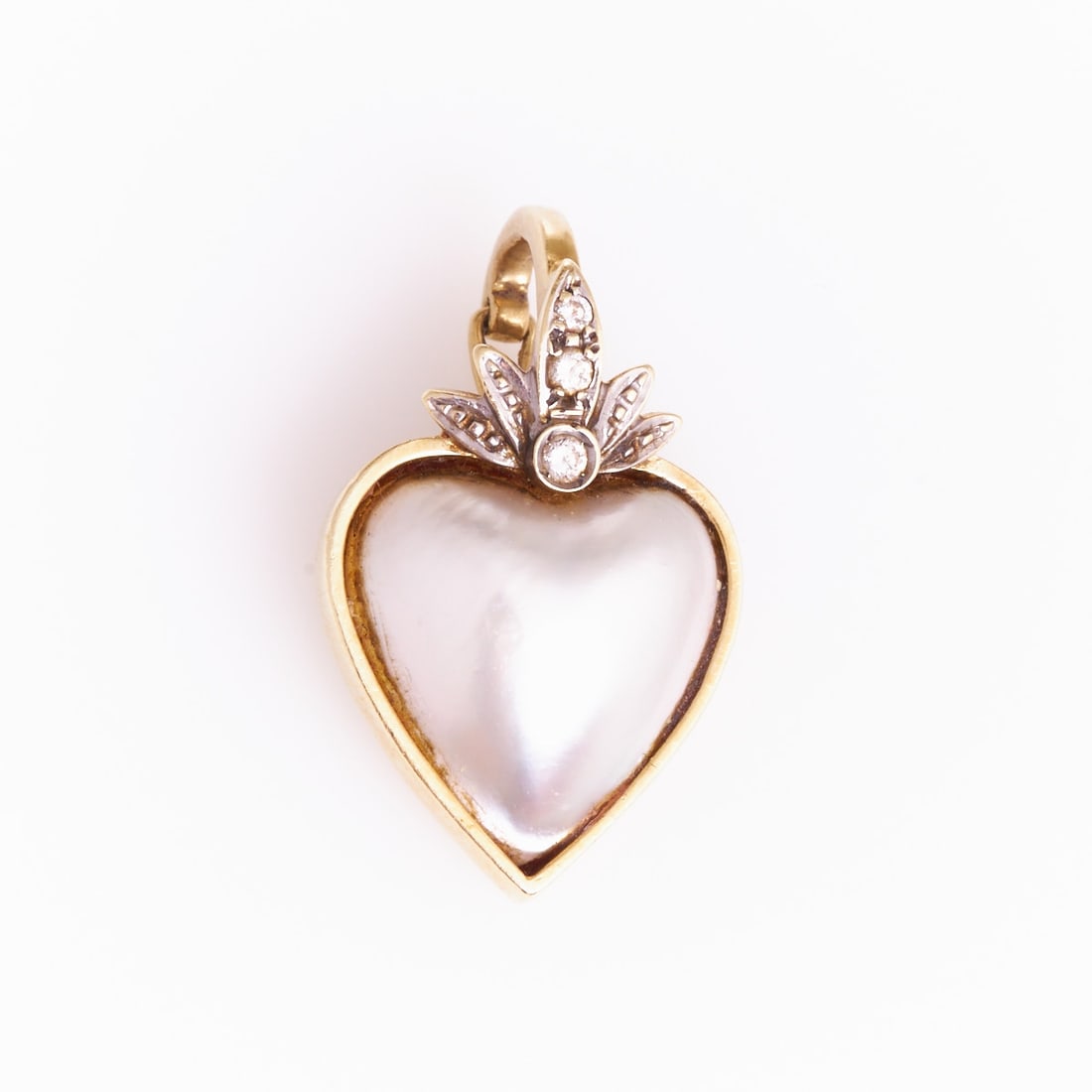 Heart Pendant with Heart-shaped Mabe Pearls and Diamonds (1 of 1)