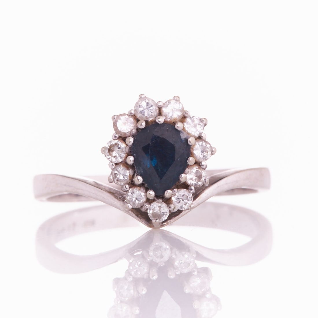 Fine Sapphire Ring with Teardrop Diamonds (1 of 1)