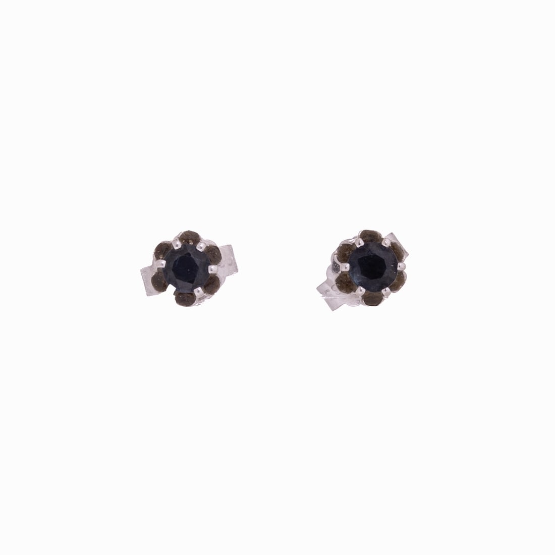 Pair of Classic Sapphire Stud Earrings (1 of 1)