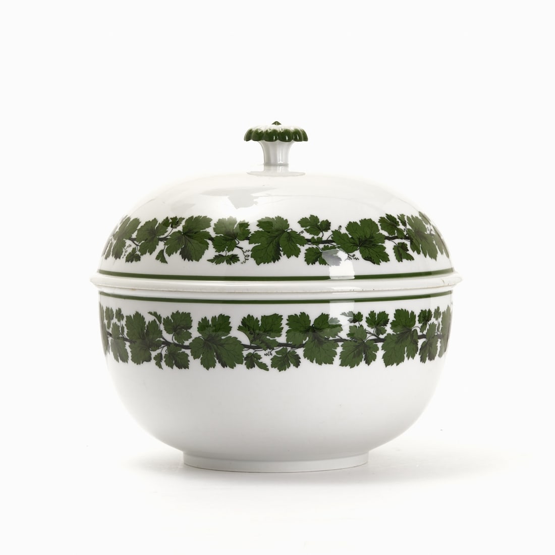 Large Round Covered Tureen - Vine Leaves, Meissen 1850-1924 (1 of 2)