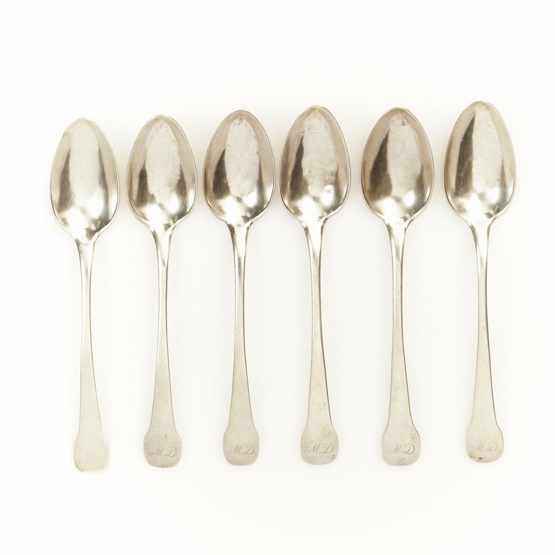 6 Biedermeier Table Spoons: 6 Biedermeier table spoons 750 silver. Hallmarks: maker's mark, 12. L. 22 cm. Weight: 304 g. Monogr.