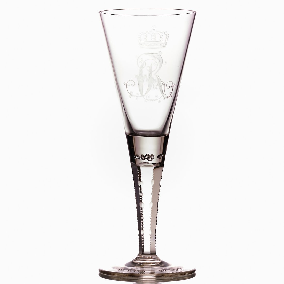 Goblet with Monogram CR under a Ducal Crown. Gr?¤flich Schaffgotsch'sche Josephinenh??tte,: Goblet with Monogram CR under a Ducal Crown Gr?¤flich Schaffgotsch'sche Josephinenh??tte, Schreiberhau around 1931. Slightly grayish glass. Round disc foot, inscribed 20.8.1921 - 20.8.1931 (matt