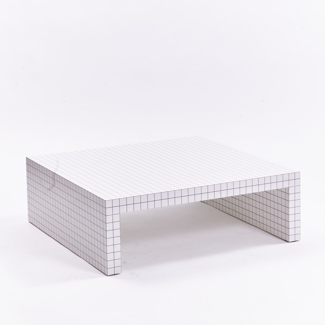 Coffee Table Quaderna: Coffee table Quaderna Zanotta/Italy. Laminate on honeycomb. 30 x 90 x 90 cm. Manufacturer's mark. Original price 3800 Euro.