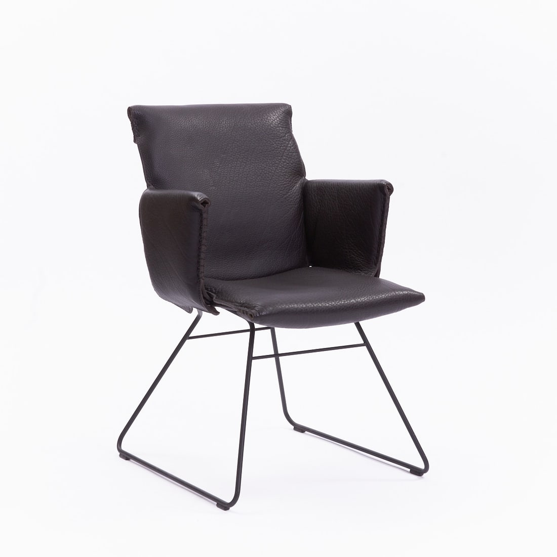 Armchair DS-515: Armchair DS-515 De Sede/Switzerland. Design: Designstudio Greutmann Bolzern. Metal. Brown nappa leather. 45/85 x 55 x 54 cm. The DS-515 armchair from De Sede represents the consistent combination of