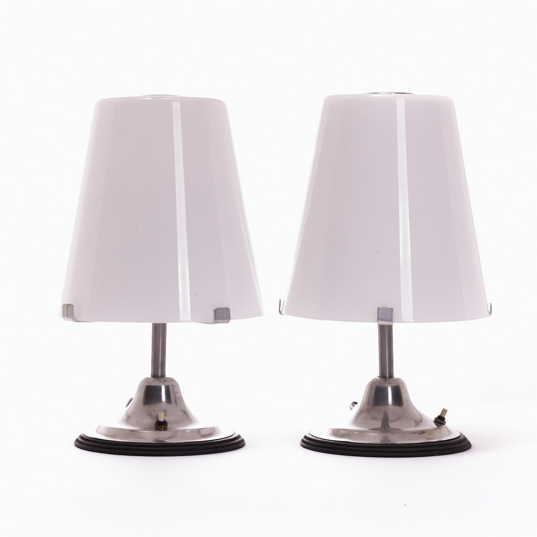 Pair of Art Deco Style Table Lamps: Pair of Art Deco style table lamps 20th century. Chromed metal. Opal glass. H. 37 cm.
