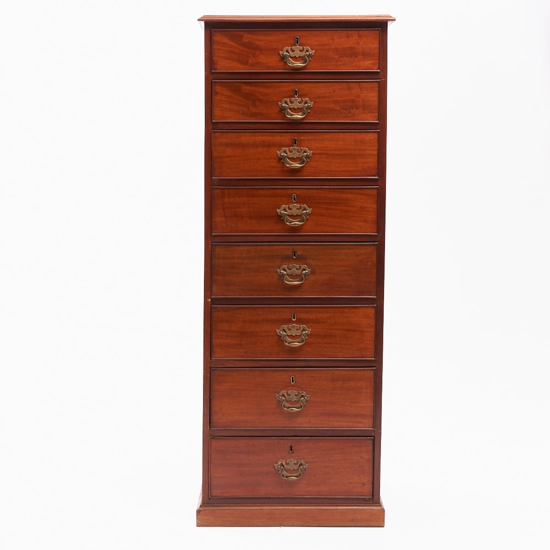 Gentleman's chest of drawers, so-called Tall Boy: Gentleman's chest of drawers, so-called Tall Boy England, 19th century. Mahogany. 149 x 56 x 56 cm. Needs restoration. Tall rectangular body with eight drawers.