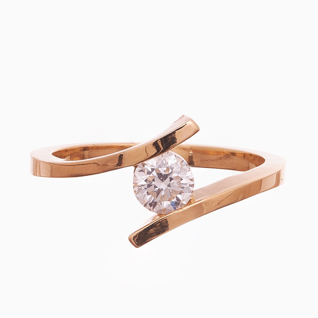 Classic Brilliant Solitaire Ring: Classic Brilliant Solitaire Ring 750/- yellow gold, hallmarked. Weight 4.2 g. Centrally set brilliant-cut diamond of 0.51 ct (G/Si1), dimensions 4.92-4.98 × 3.21 mm, in a classic solitaire