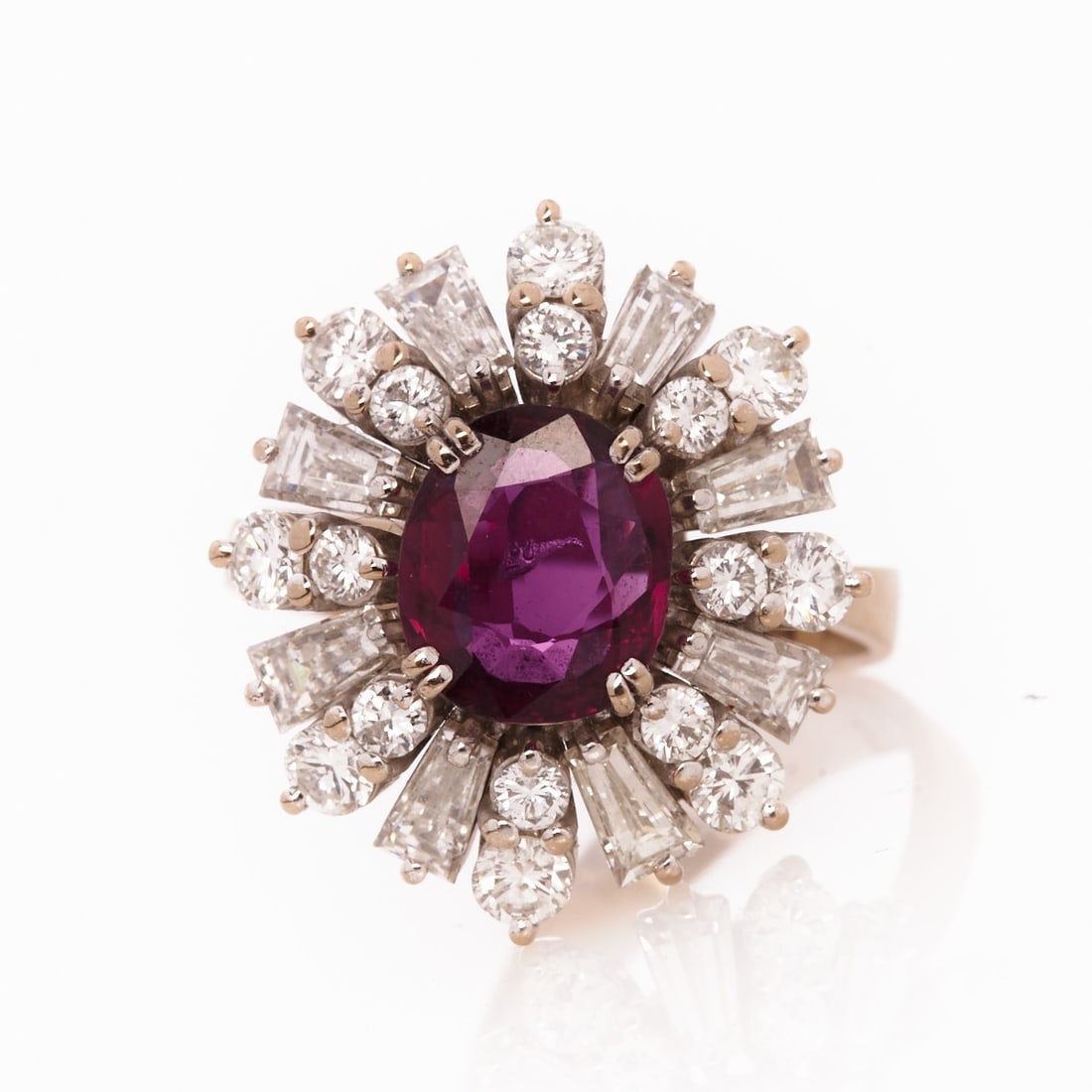 Magnificent ruby ring with diamonds (1 of 1)