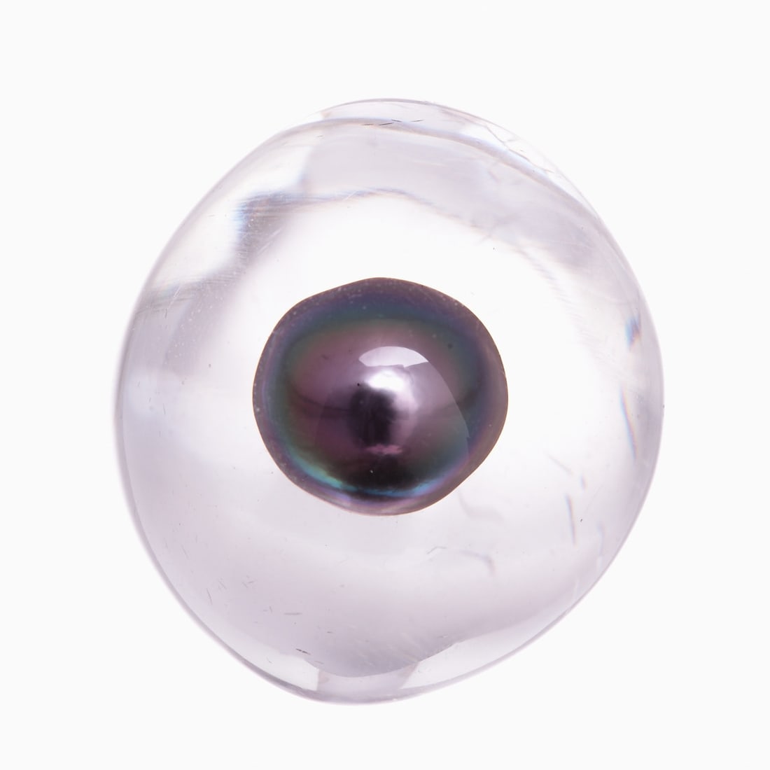 Designer jewelry with pearl in Plexiglas: Designer jewelry with pearl in Plexiglas Plexiglas. Pearl (likely Tahitian Mabé pearl). Overall dimensions: 5.2 x 4 x 3.5 cm. Ring size 58. Signs of wear.