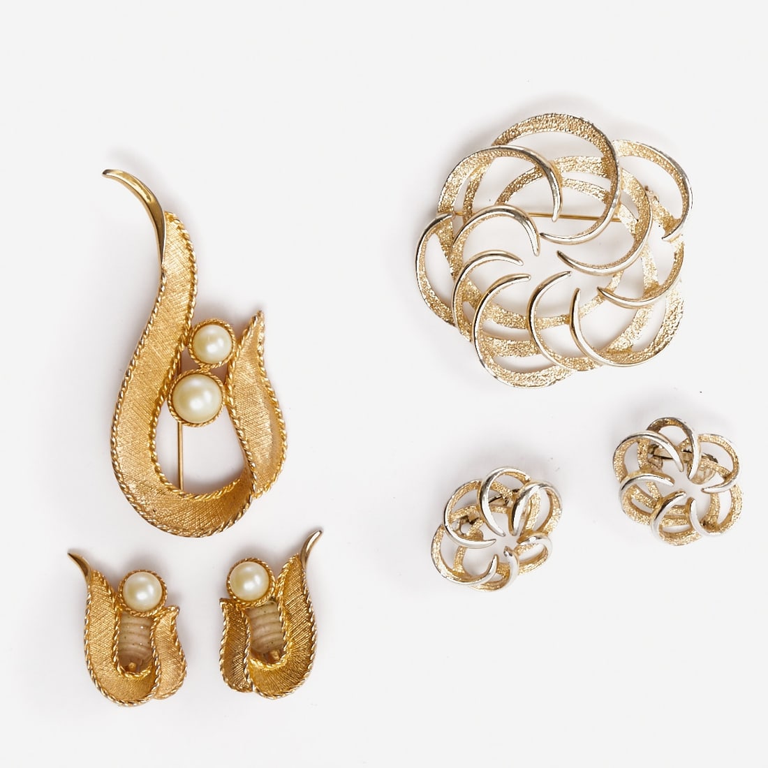 SARAH COVENTRY - Two Vintage Brooch-Earclip Jewelry Sets in Goldtone (4 pieces) (1 of 1)