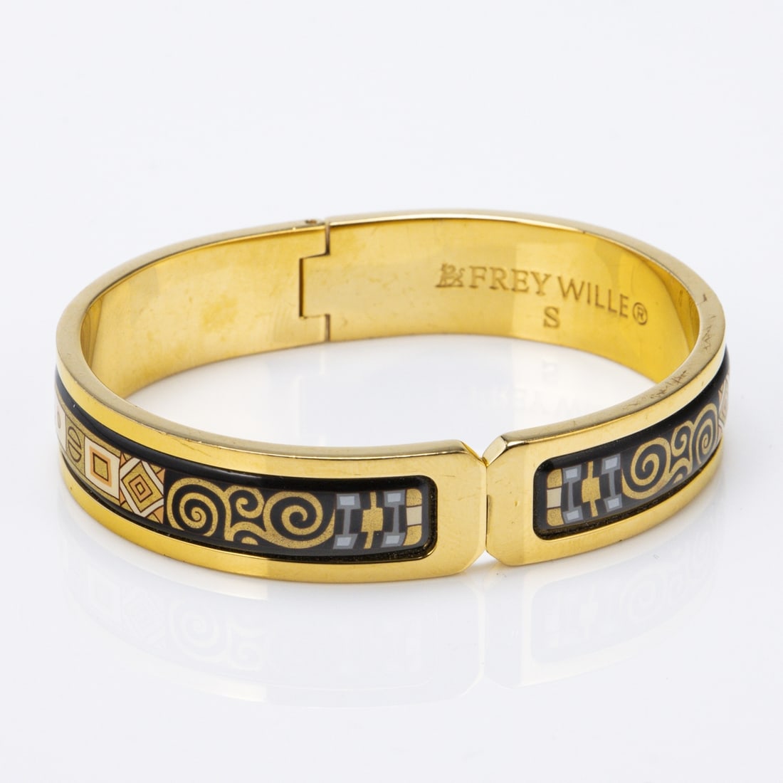 FREY WILLE - Enamel Bangle - Fashion Jewelry: FREY WILLE - Enamel Bangle - Fashion Jewelry Frey Wille Co., Vienna, Austria. Metal, gold-plated. Weight: 38.1 g. Hallmarks: FREY WILLE, S. Colored enamel inlay. Inner dimensions: 4.8 x 5.6 cm. Width 