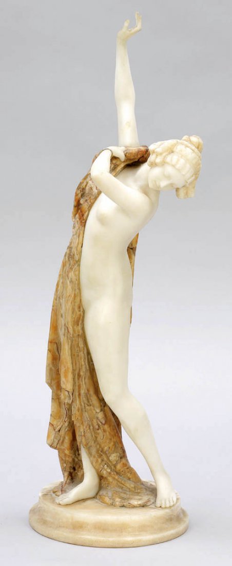 Ernst Seger 1868 Neurode/Schlesien - 1939 Ber...: Ernst Seger 1868 Neurode/Schlesien - 1939 Berlin - Nach dem Bade - Alabaster. Brauner Onyx. Marmorsockel. H. o./m. Sockel: 50/53 cm. Rückseitig auf dem Sockel sign.: E. Seger. Rechter Arm locker. Lin