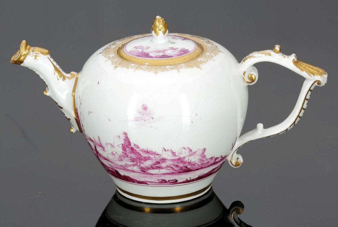 Teekännchen mit J-HenkelMeissen, um 1740-45.- (1 of 1)