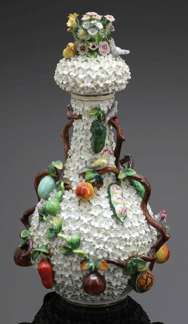 Schneeballvase mit Vgeln auf Astwerk und Fr... (1 of 2)