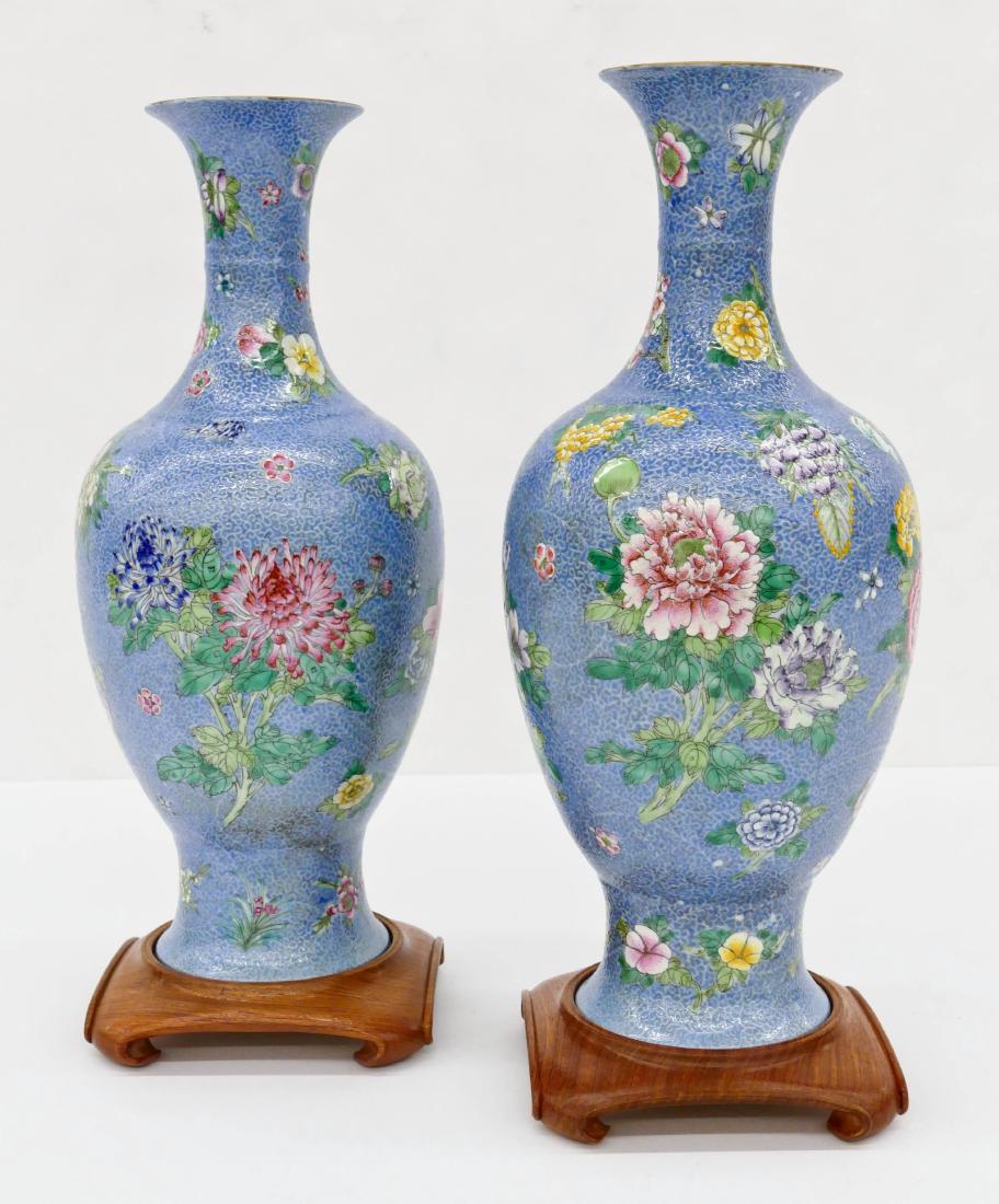 Pair of Fine Chinese Famille Rose Vases 14.25''x6'' (1 of 8)