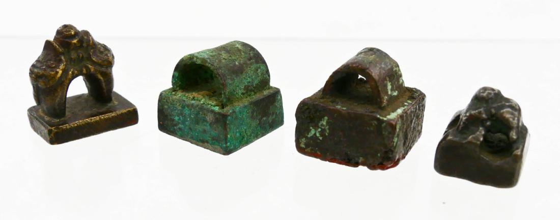 4pc Chinese Small Bronze Seals. Sizes range from (1 of 2)