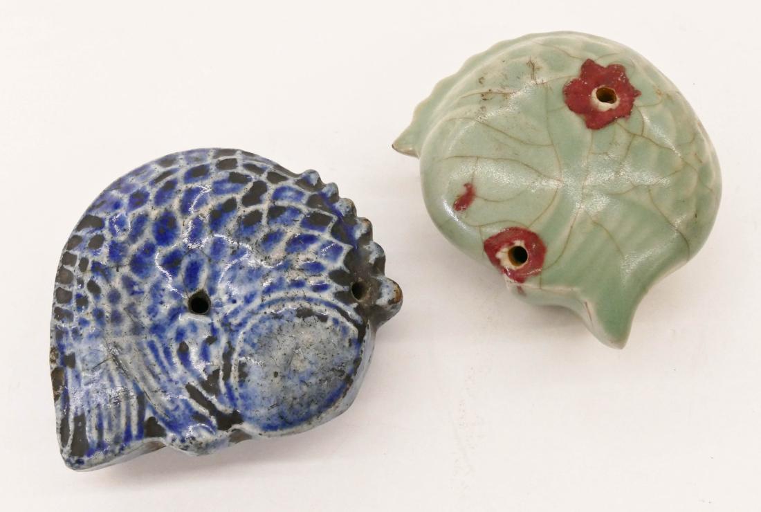 2pc Korean Ceramic Fish Water Droppers. Includes a (1 of 2)