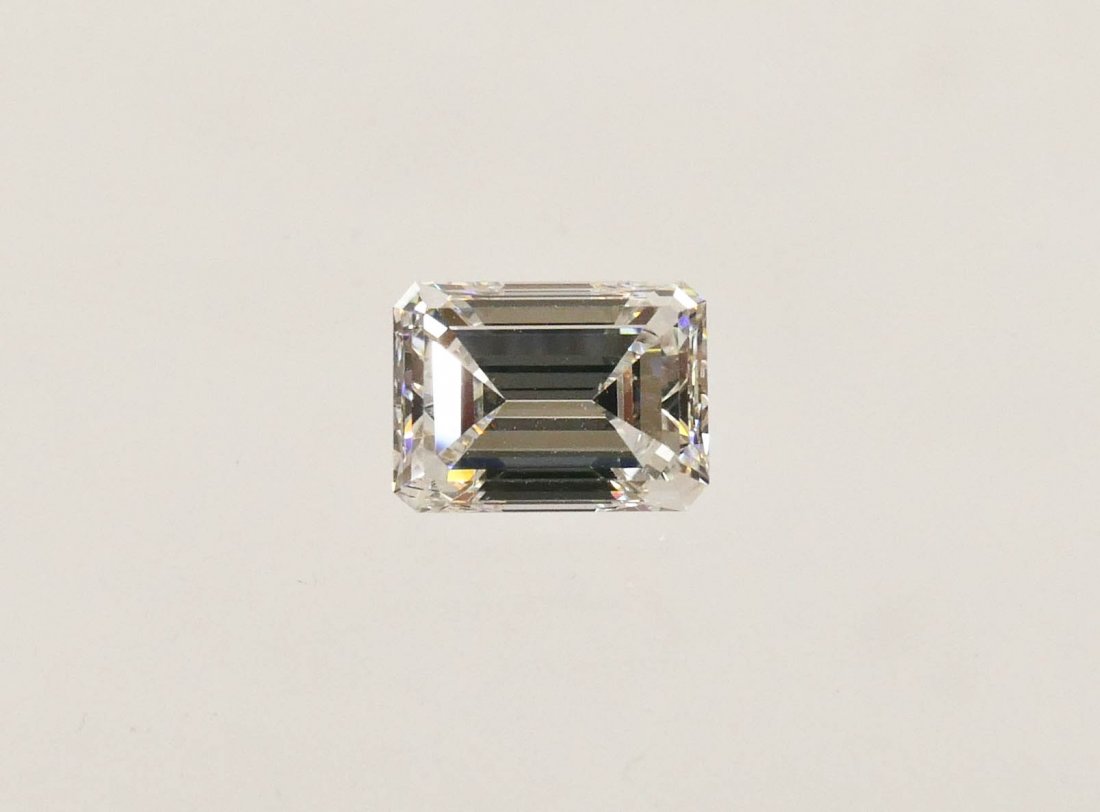 1.05ct Emerald Cut Diamond VS-2 Color H. Loose gemstone (1 of 3)