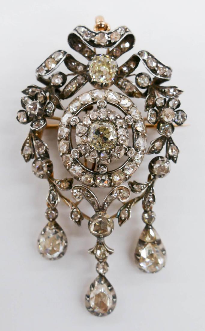 Impressive Lady's Edwardian 9.46ctw Diamond Brooch (1 of 5)