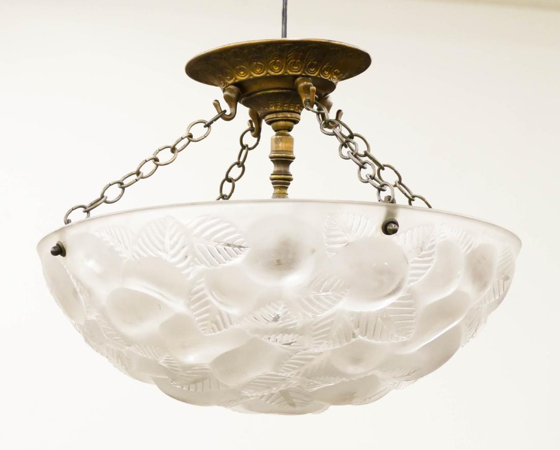 R. Lalique ''Lausanne'' Glass Plaffonier Ceiling Light (1 of 3)