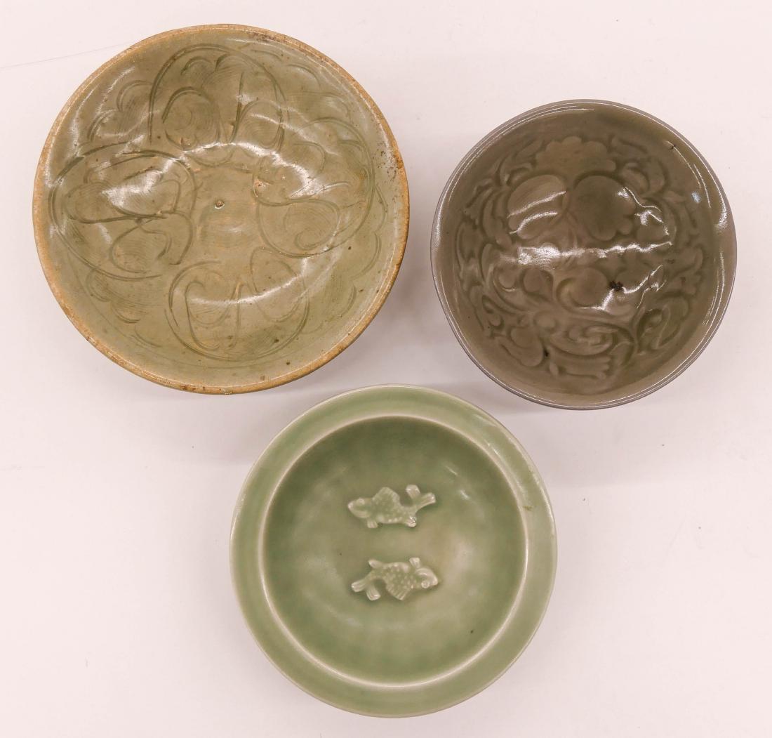 3pc Chinese Ming Celadon Small Dishes. (1 of 2)