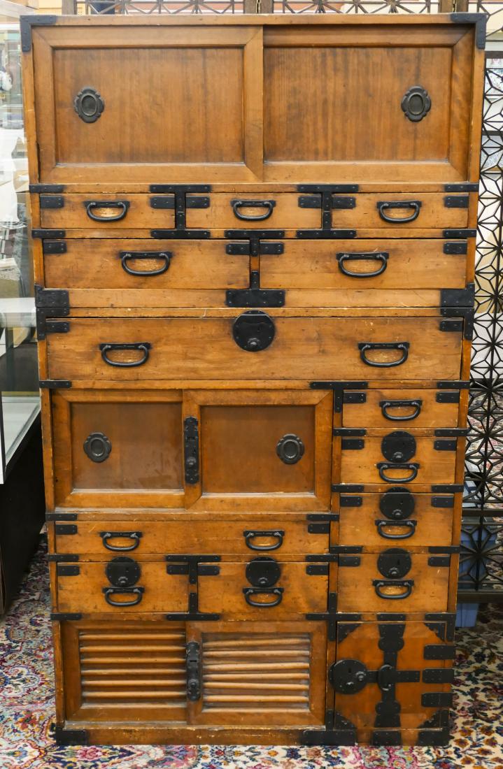 Edo Japanese Clothing Tansu Chest 63''x35''x16''. (1 of 2)