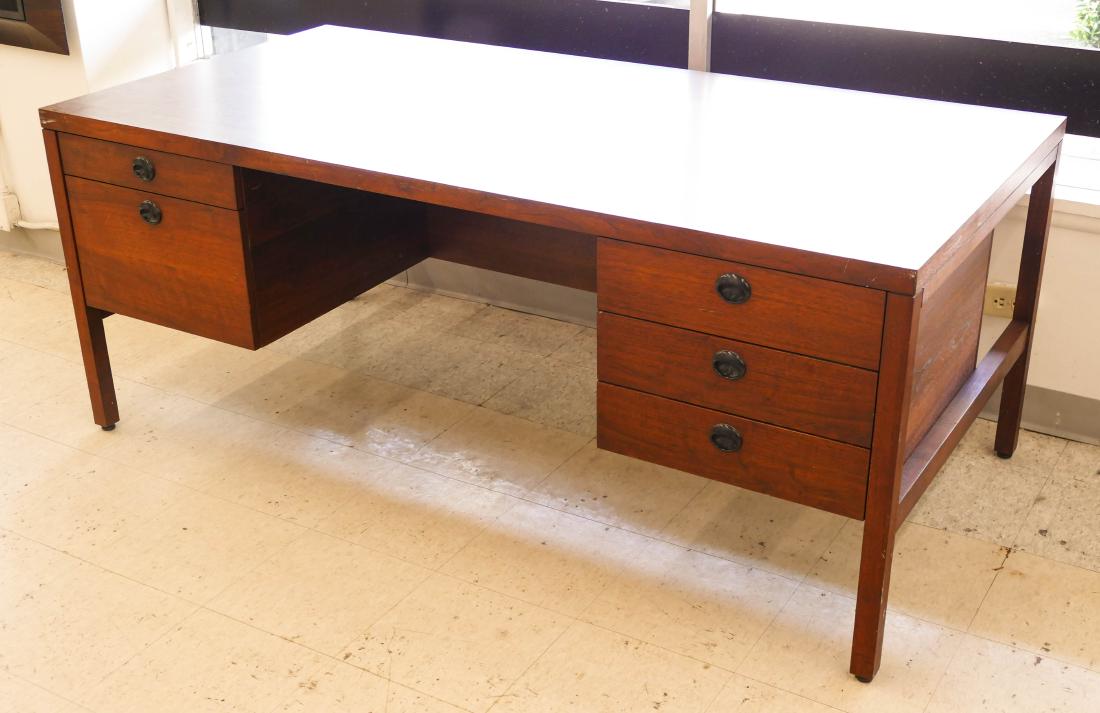 Harry Lunstead Design Executive Office Desk (1 of 3)
