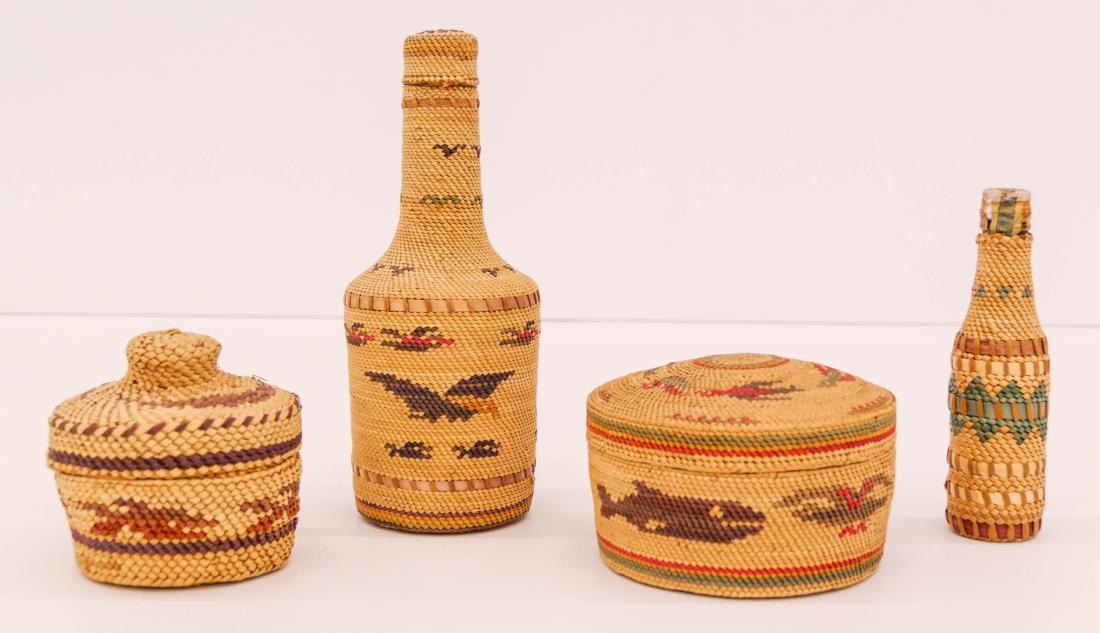 4pc Fine Makah Indian Treasure Baskets & Bottles 2'' to (1 of 2)