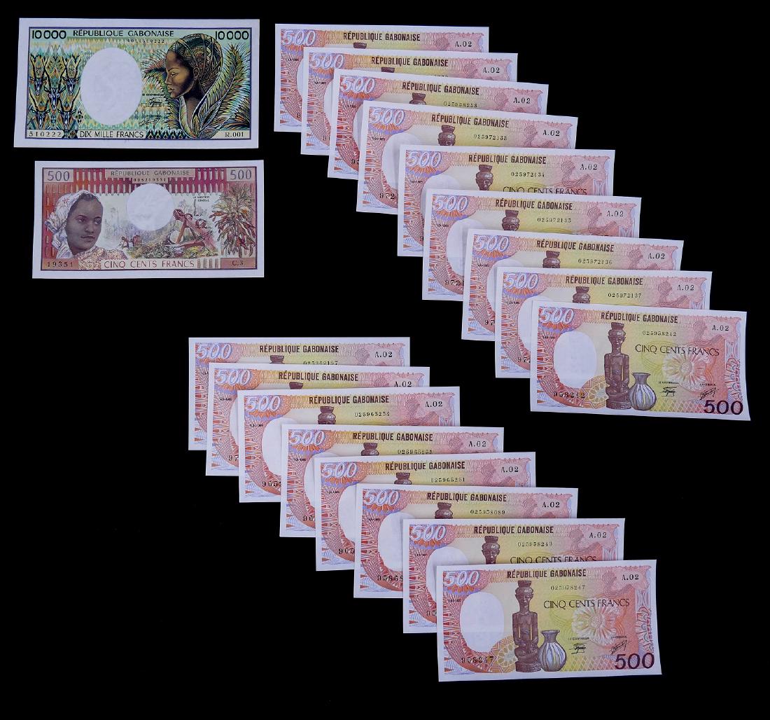 19pc Gabon Banknotes UNC (1 of 2)