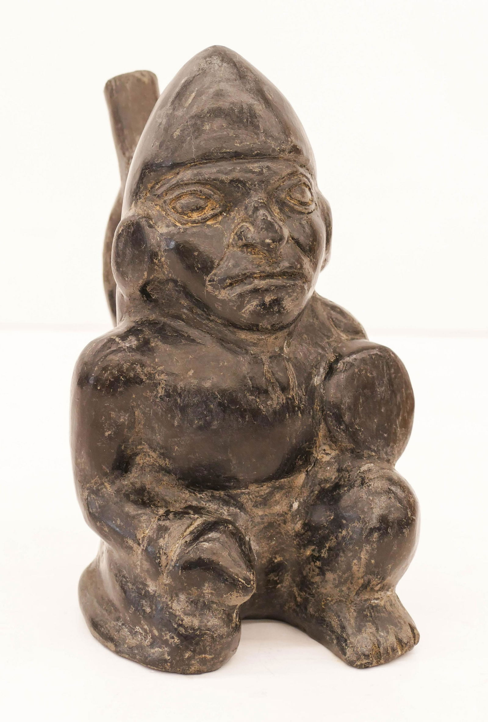 Pre Columbian Moche Warrior Stirrup Vessel 8''x5''. (1 of 2)