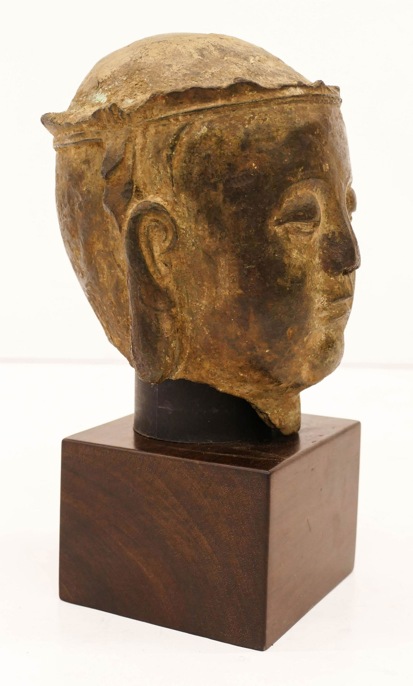 Chinese Song Dynasty Bronze Head of Guanyin on Stand (1 of 3)