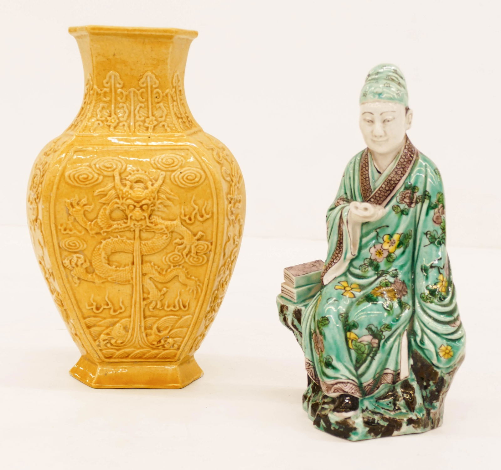 2pc Chinese Republic Porcelain Vase and Figure. (1 of 2)